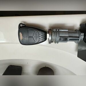 Dodge Pickup 1500 Ignition Switch with Key 2006-2008 ✅ and several other models